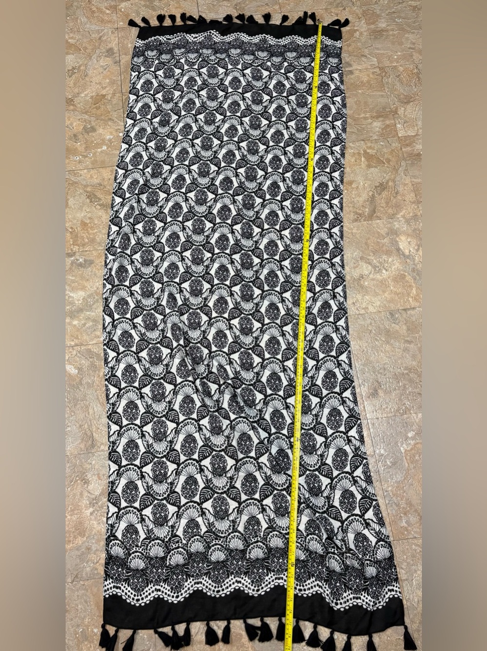 Lilly Pulitzer Black and White Floral Scarf - Picture 4 of 8